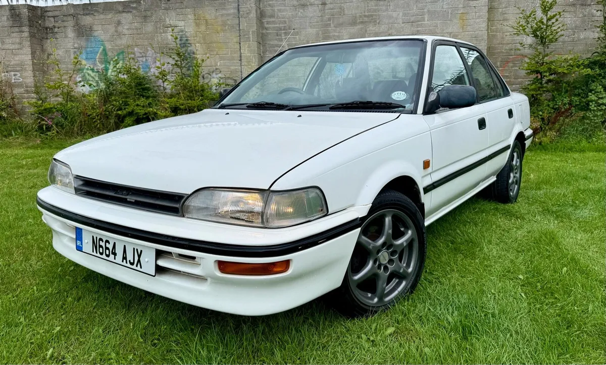 1995 E9 TOYOTA COROLLA 1.6i - Image 2