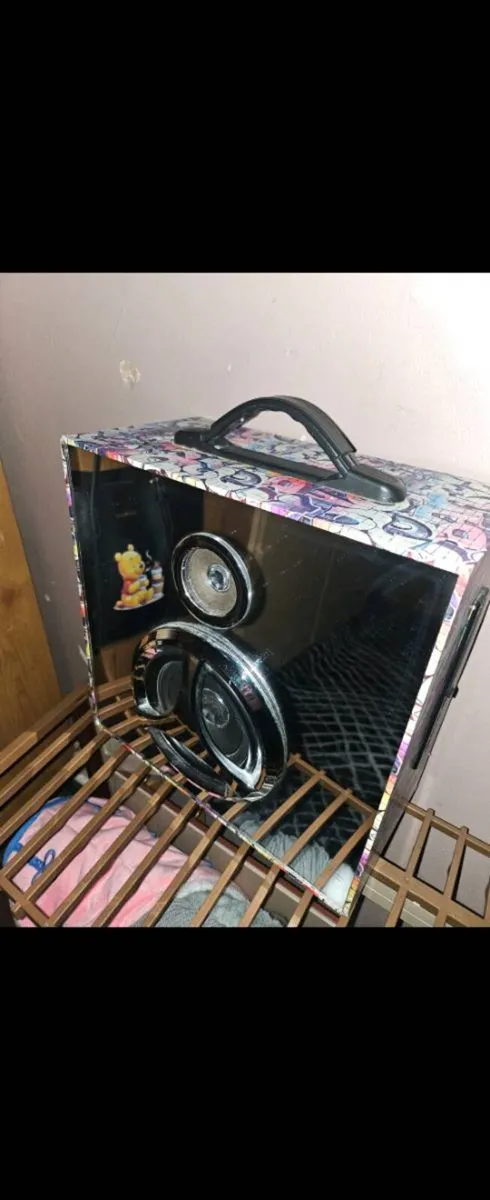 Speaker - Image 1