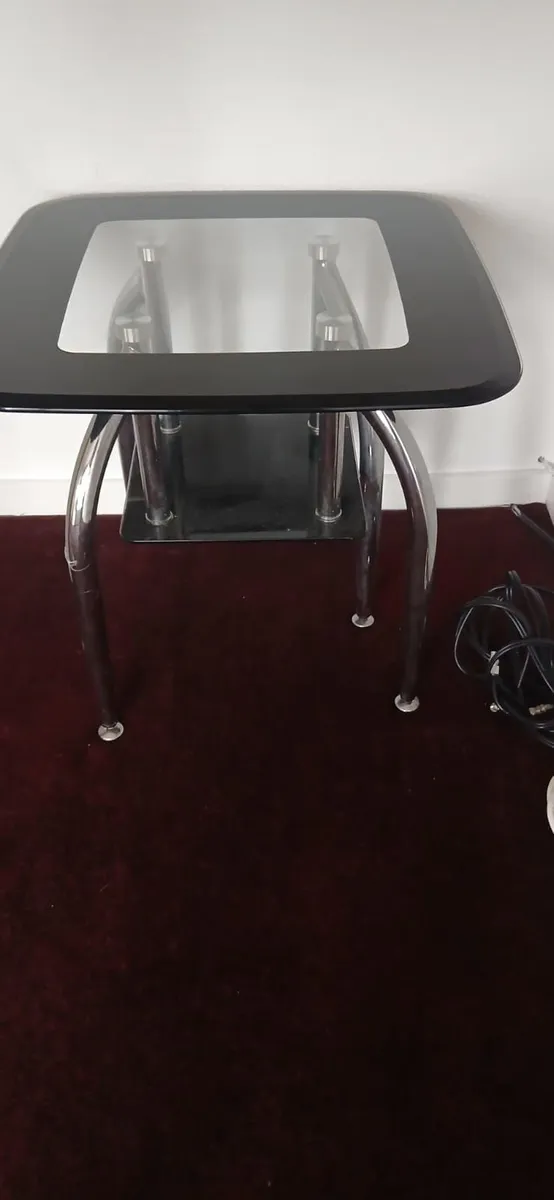 Glass table - Image 2