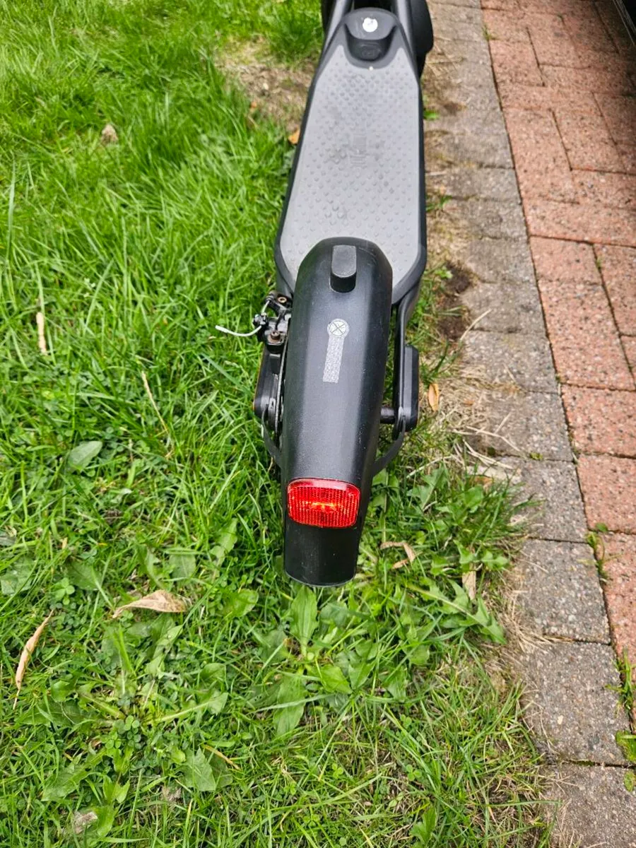 Scooter Ninebot Segway F25E - Image 4