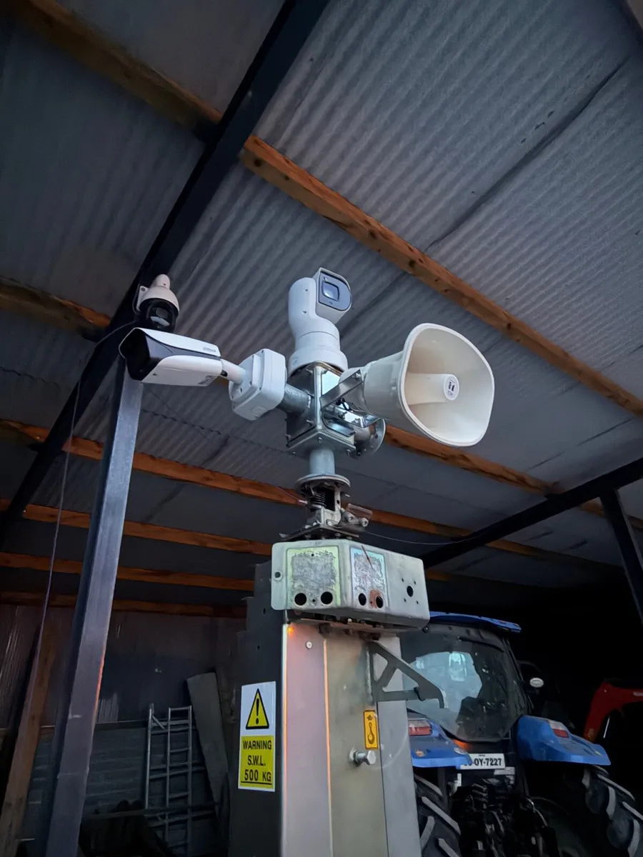 ***salt gritter machine  & cctv tower *********** - Image 4