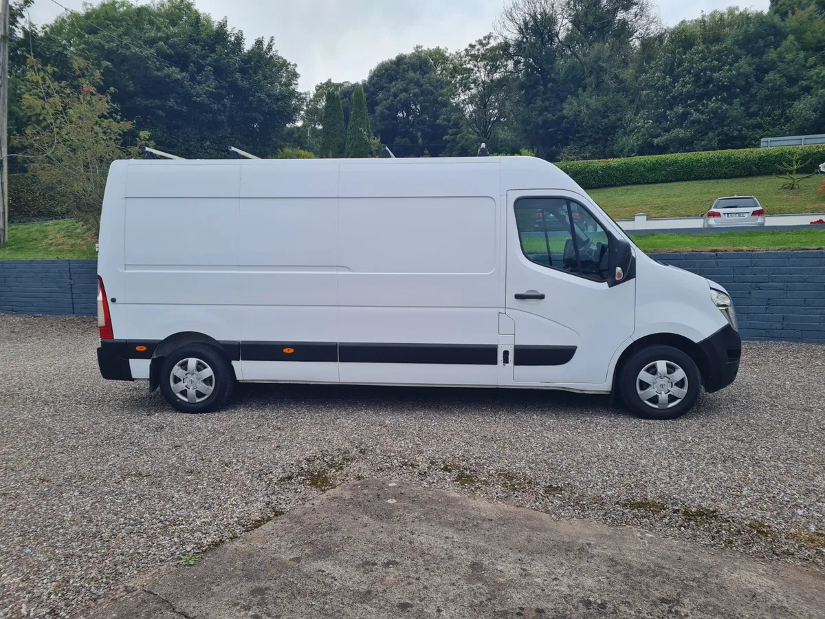 Nissan NV400 2019 - Image 1