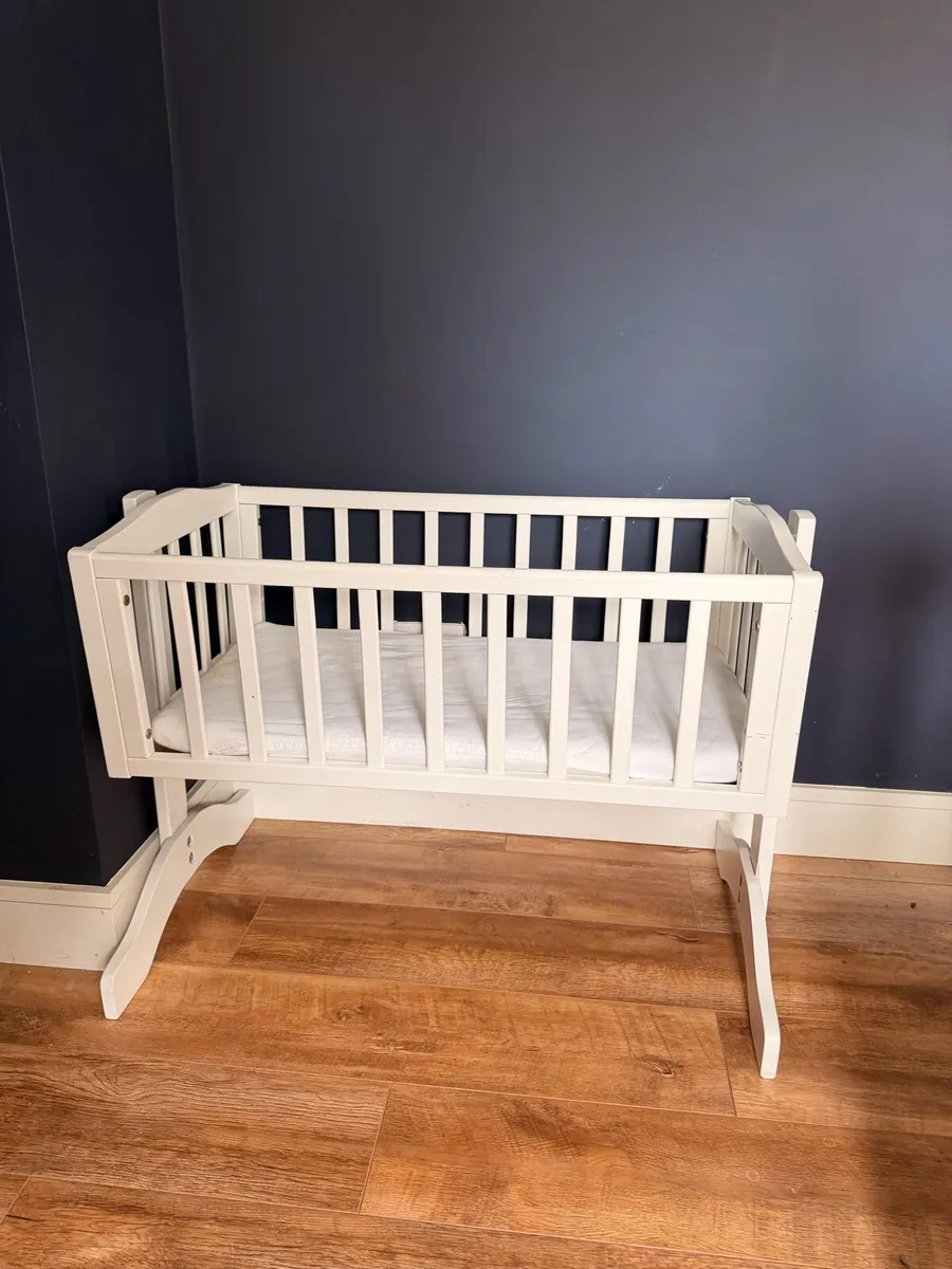 White Rocking Crib - Image 1