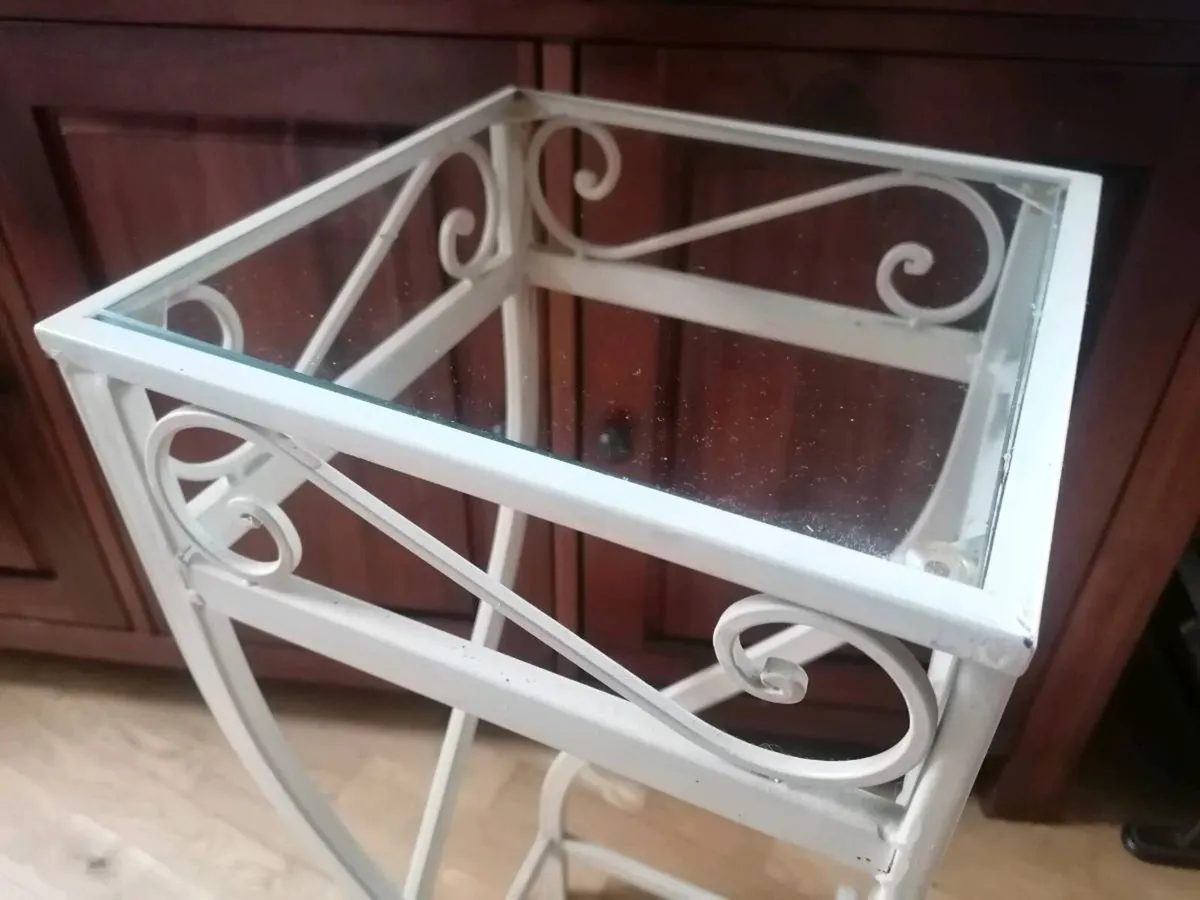 Plant/Side Table - Image 3