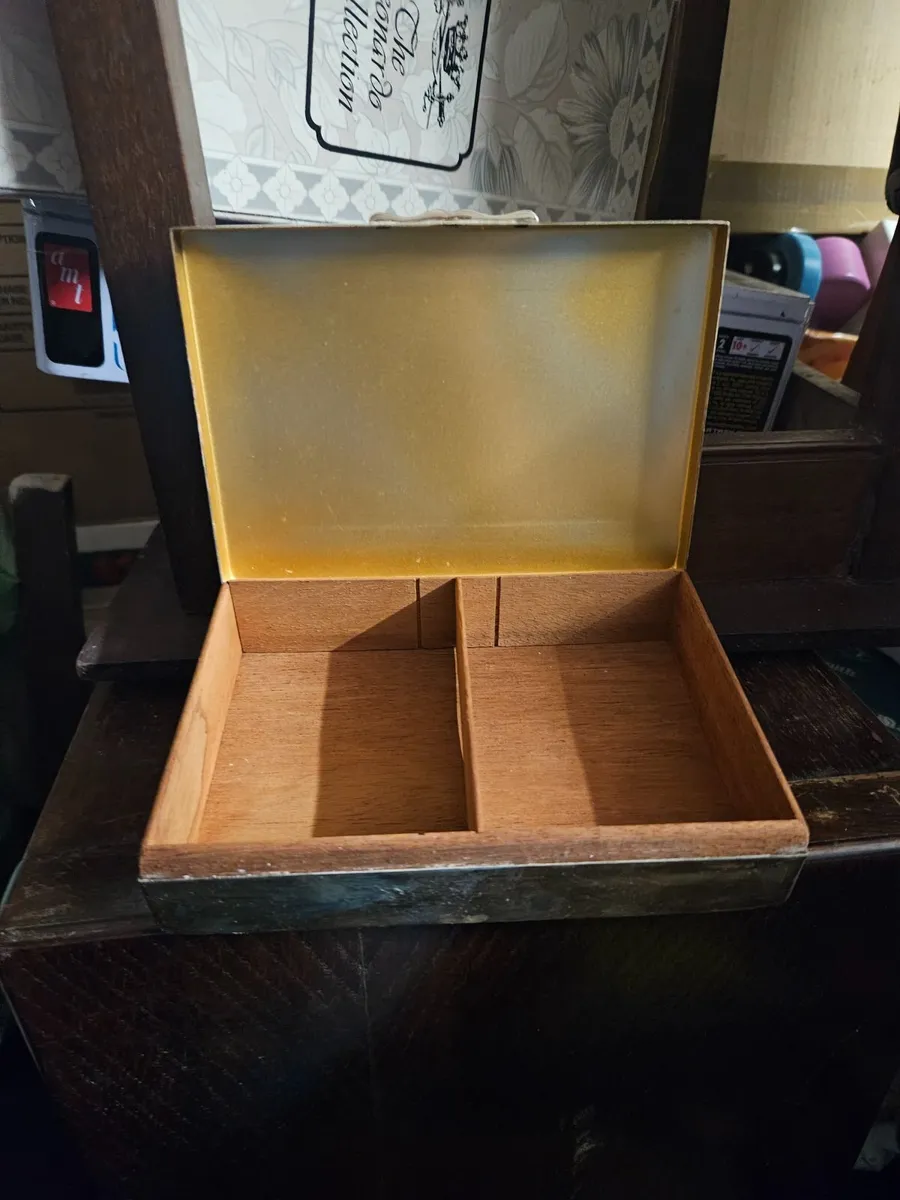 Vintage Silver Plated Box - Image 4
