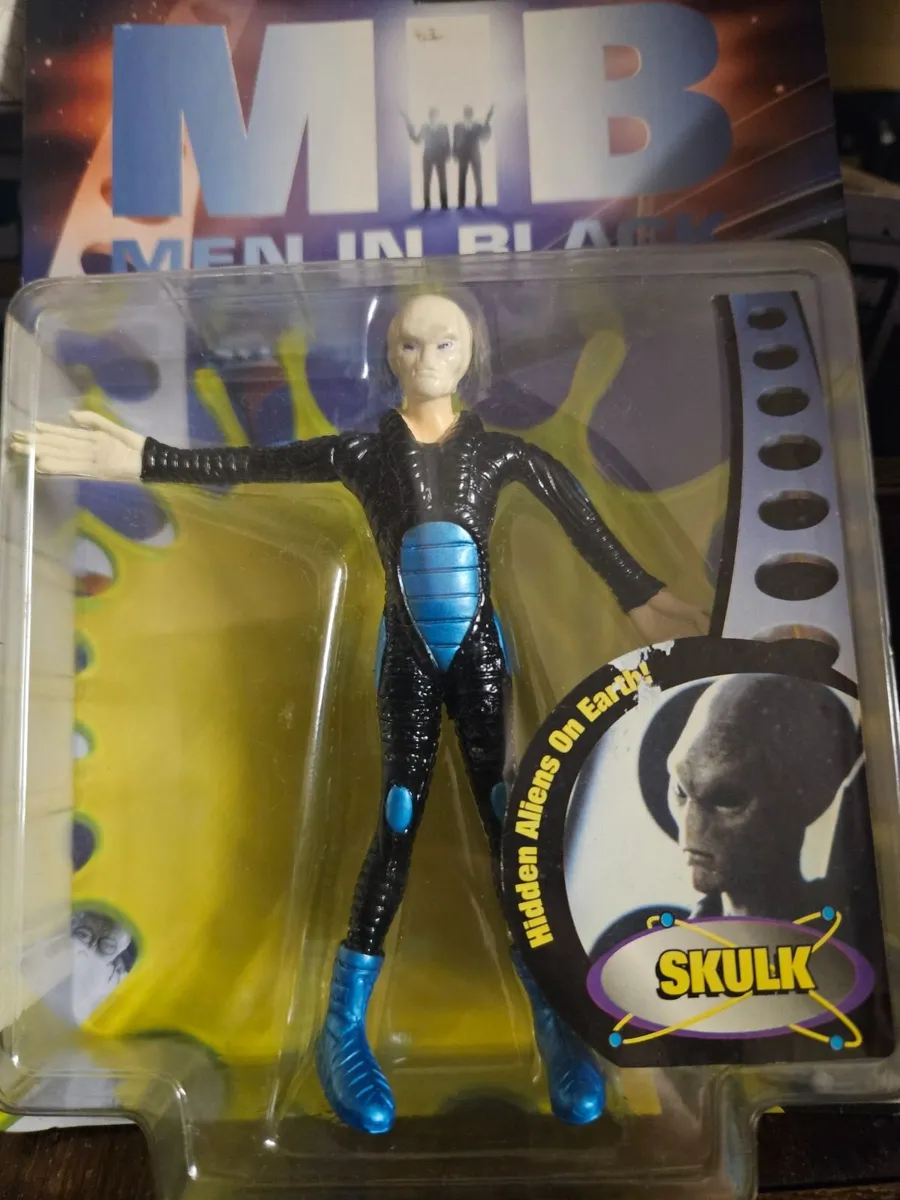Men in Black Figure - Image 2