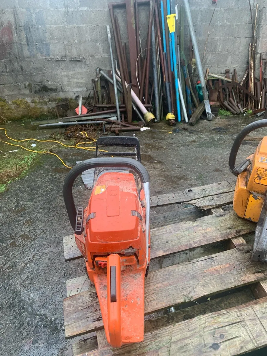 Chainsaw - Image 2