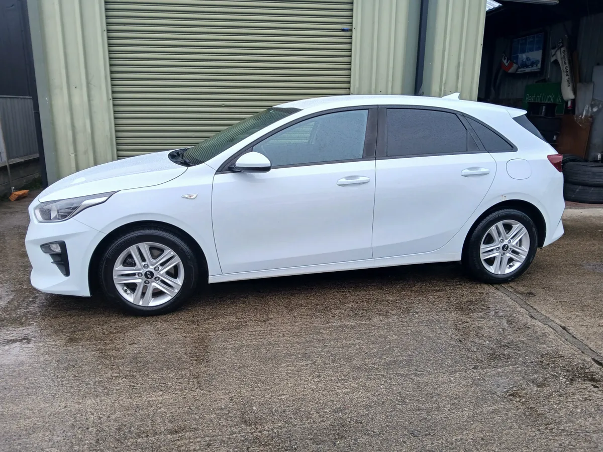 Kia Ceed  car van  diesel 2021 - Image 4
