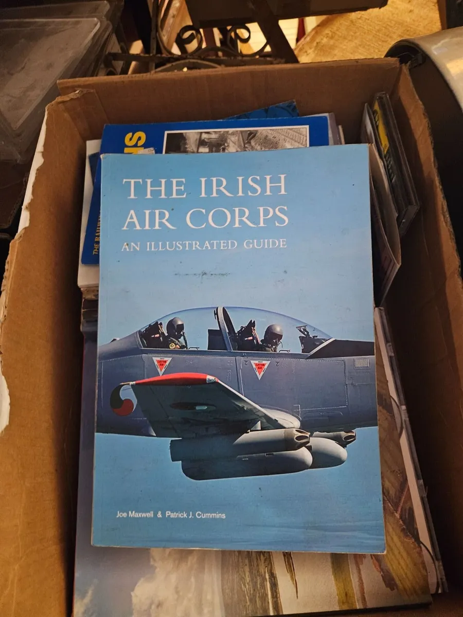 Book The Irish Air Corps