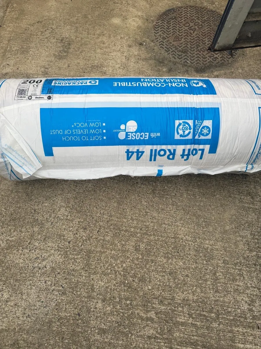 Knauf Earthwool Loft Roll - Image 3