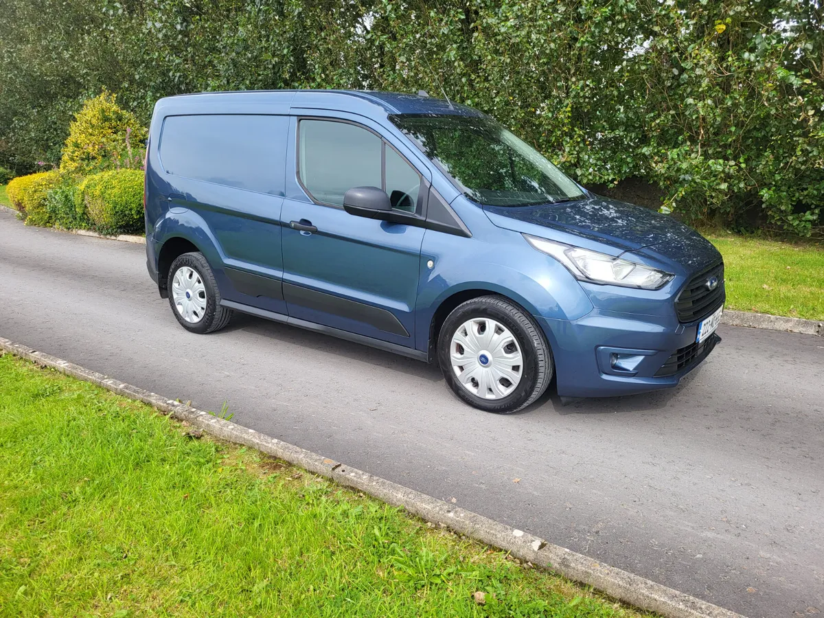 Ford Transit Connect 3 seater  Mint condition - Image 1