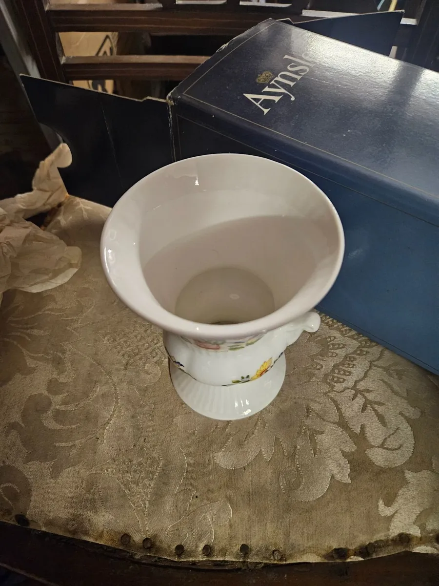 Ansley China Vase - Image 2