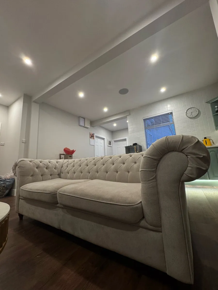 Off white couch - Image 3