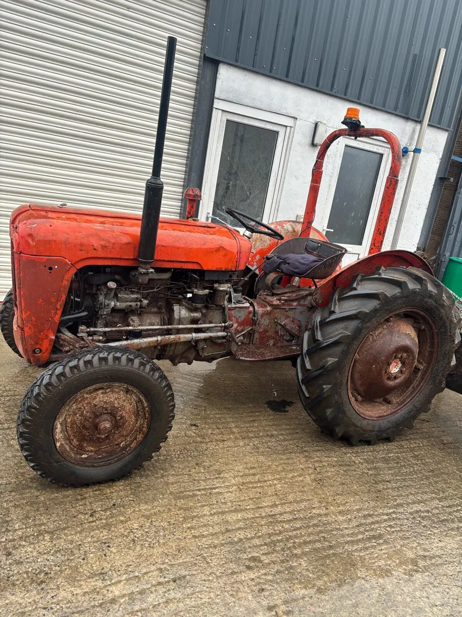 Massey 35 - Image 1