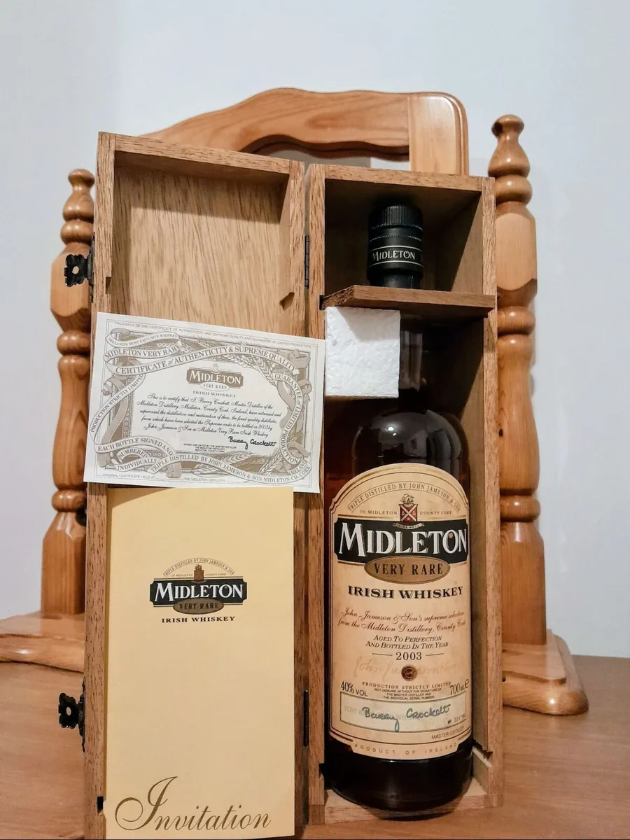 2003  BOTTLE OF MIDDLETON RESERVE VERY RARE WHISKE - Image 1