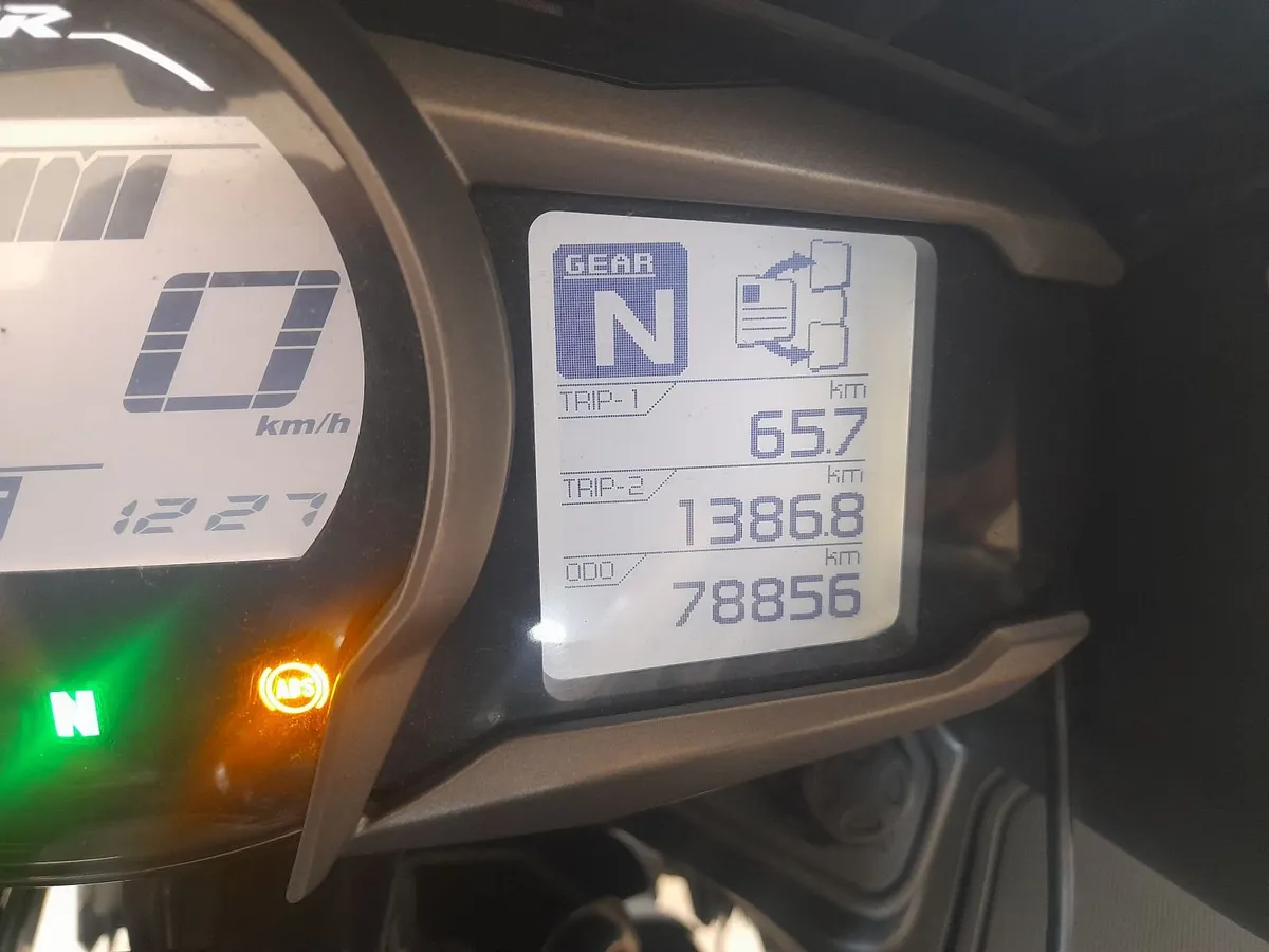 YAMAHA FJR 2018 - Image 2