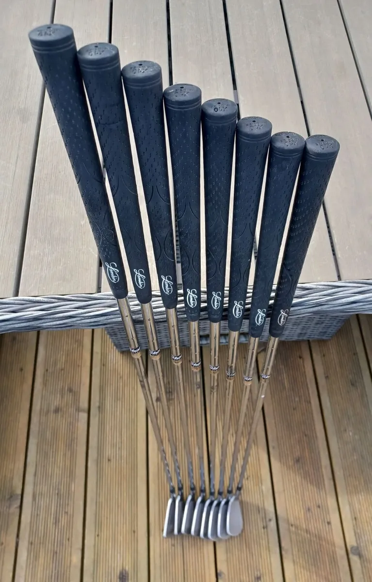 Titleist Forged MB/CB Irons 3-PW - Image 2