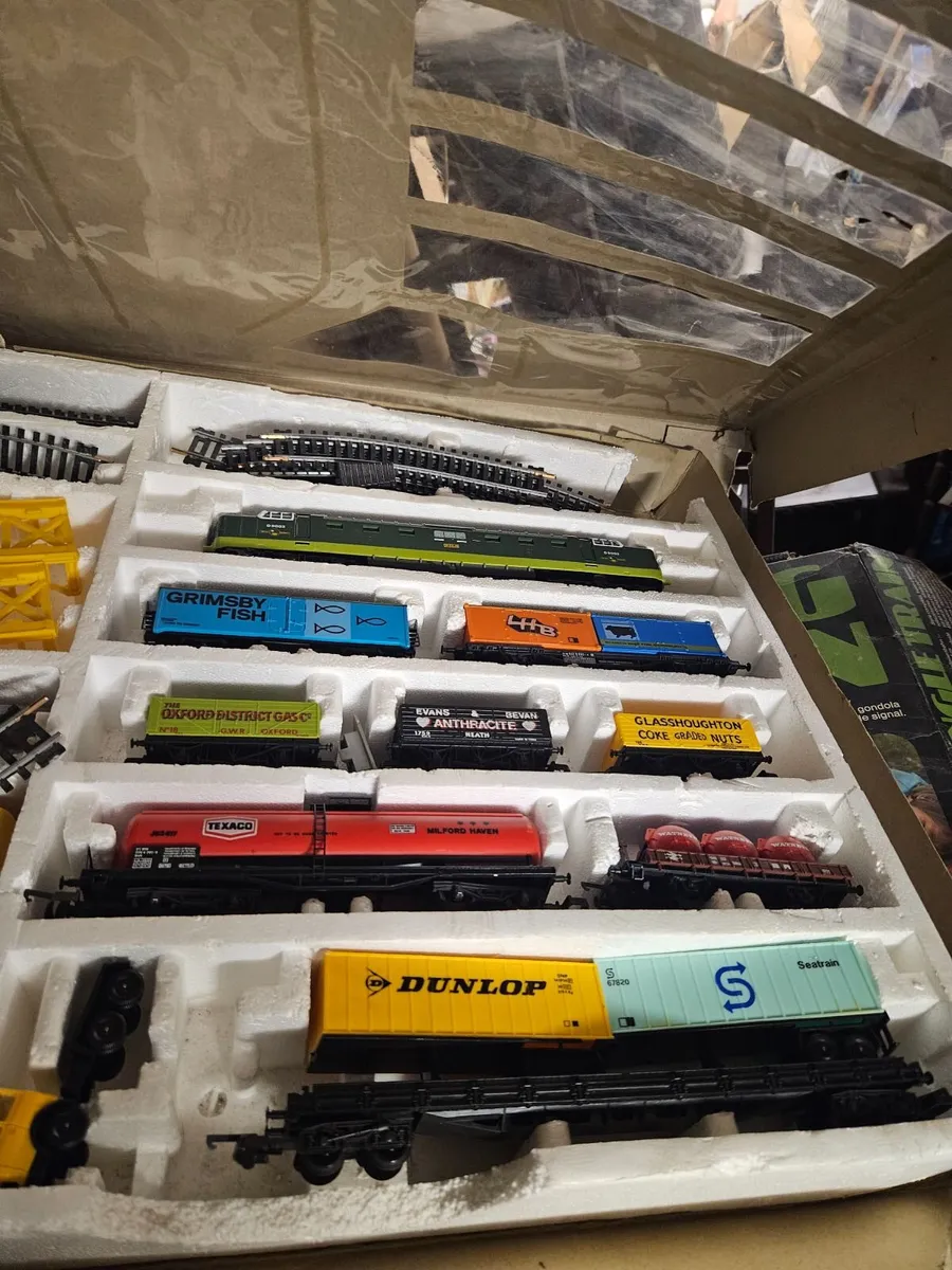 Hornby Lima OO Gauge Train Set - Image 3