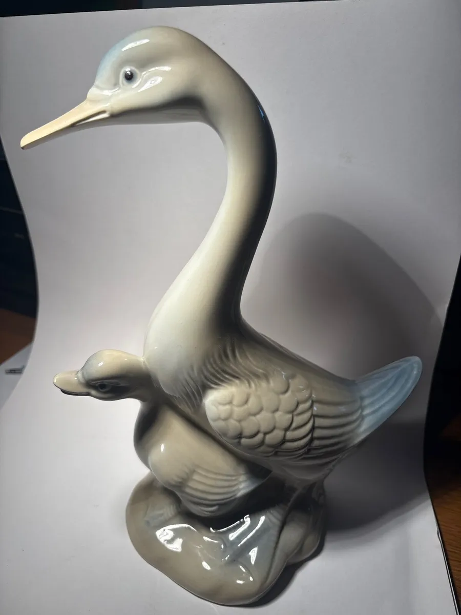 Ornaments - Image 4