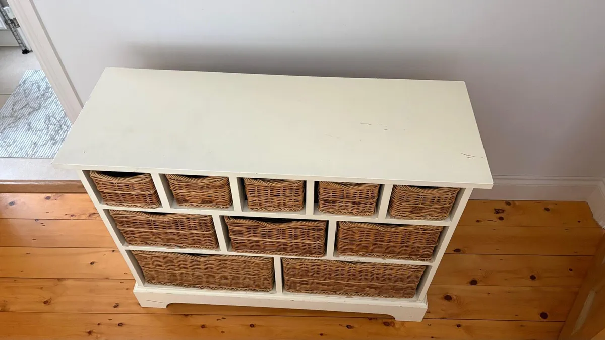 chest of drawers - Image 3
