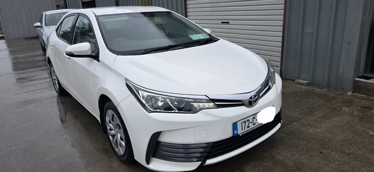 172 TOYOTA COROLLA DIESEL - Image 1