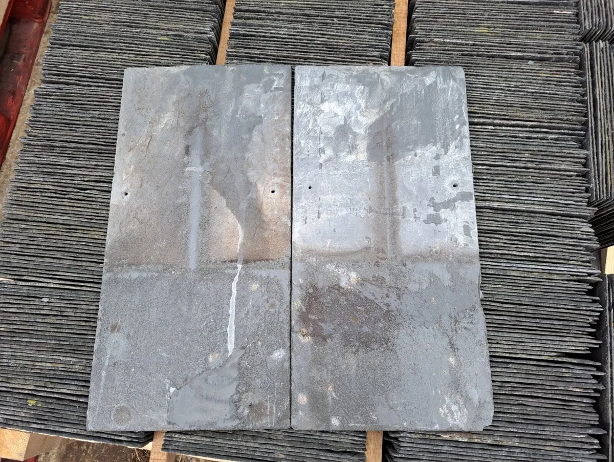 5000 qty Reclaimed 50x25 cm (20x10) Natural Slates - Image 1