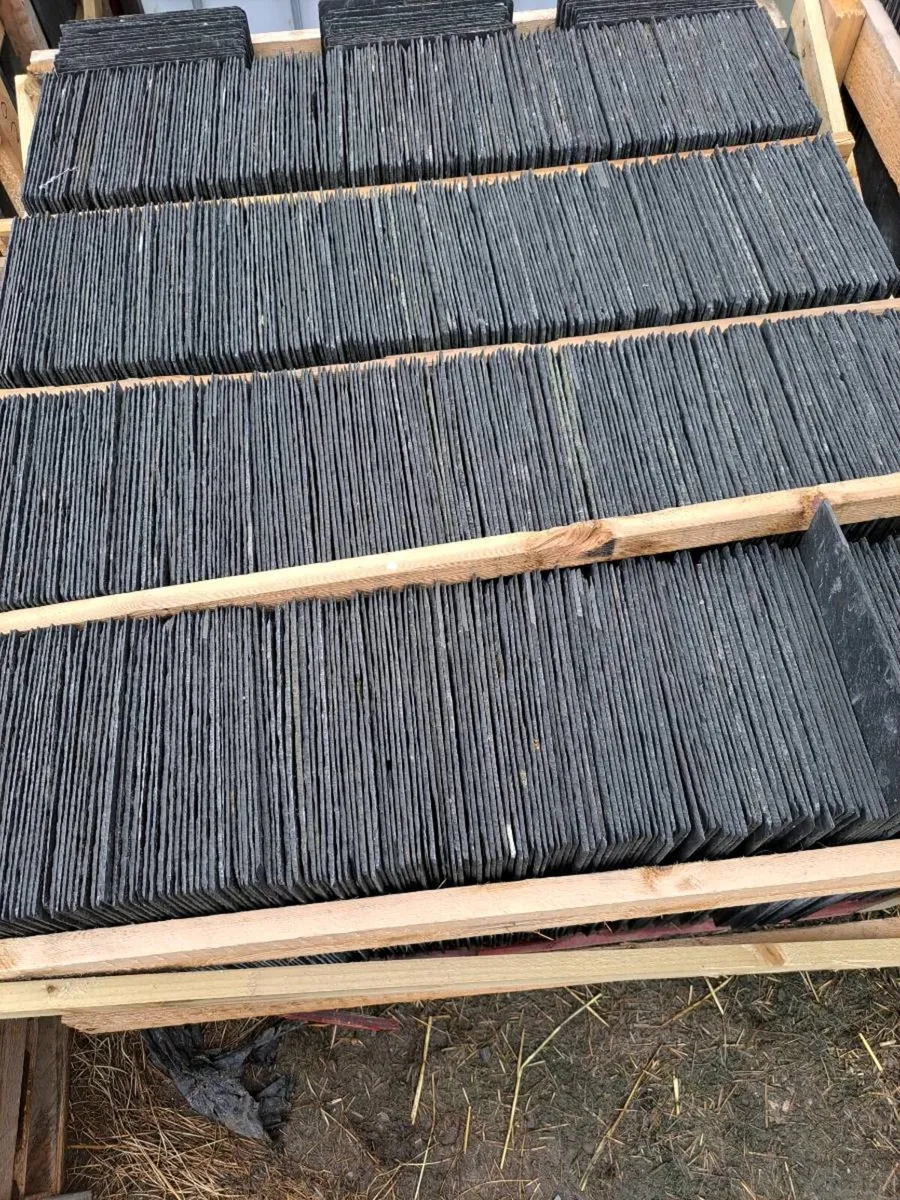 5000 qty Reclaimed 50x25 cm (20x10) Natural Slates - Image 3