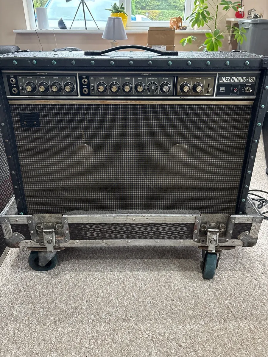 Vintage 1979 Roland JC-120 Jazz Chorus Combo Amp - Image 1