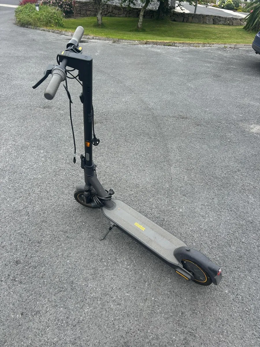 Ninebot G30 Max - Image 1