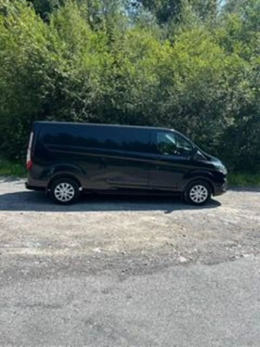 Ford Transit Custom 2018 - Image 2