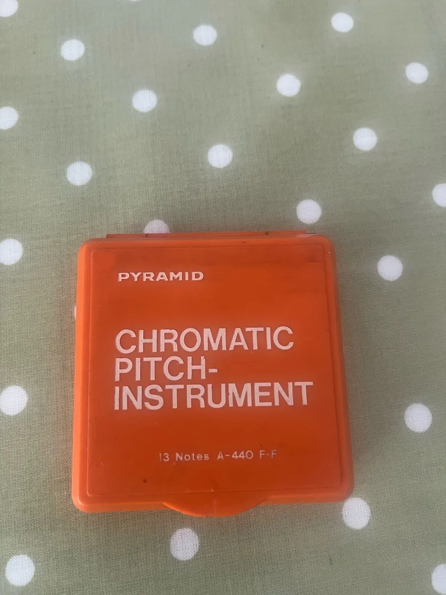Vintage Chromatic Pitch Instrument Tuner - Image 1