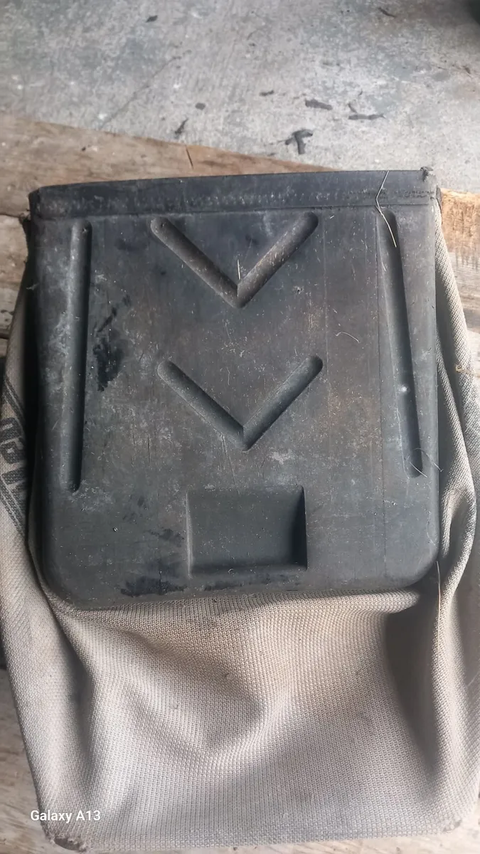 Lawnmower bag - Image 2