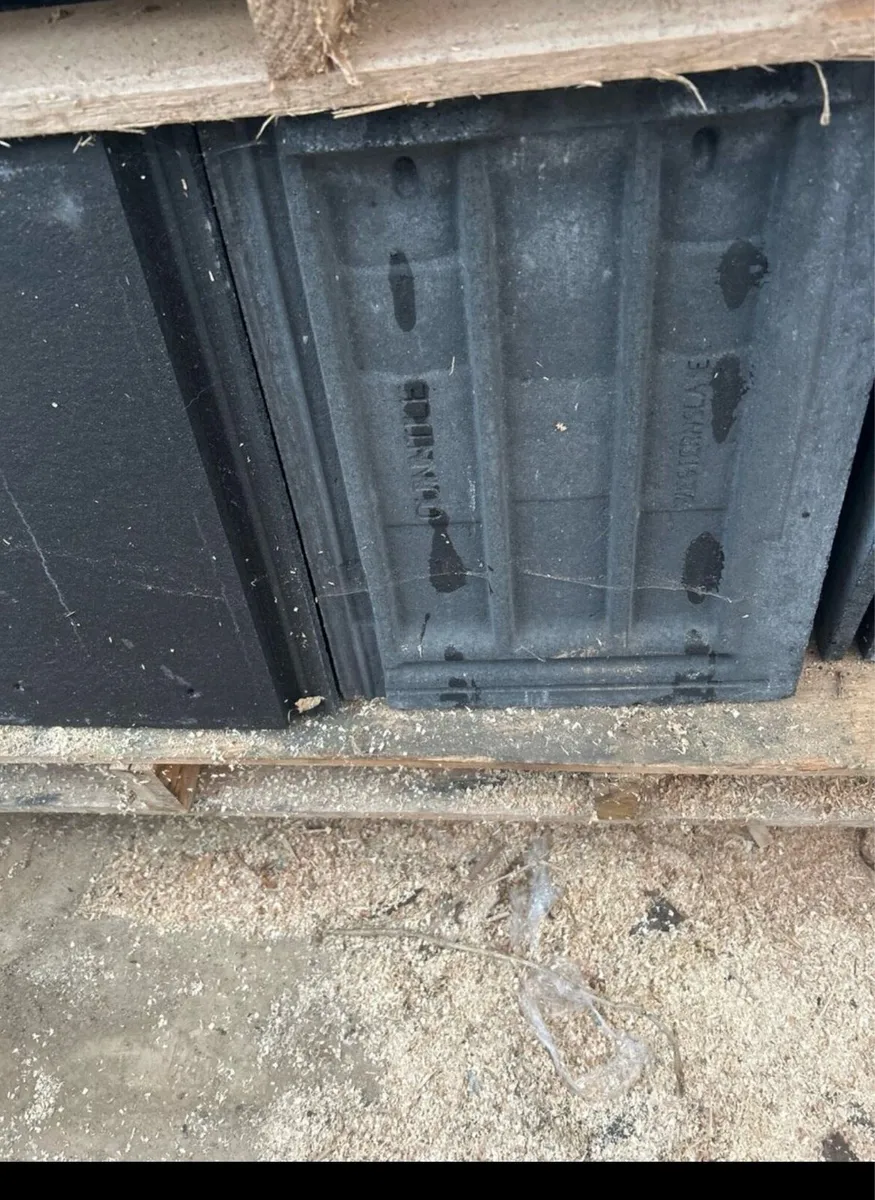Donegal roof tiles ( black ) - Image 4
