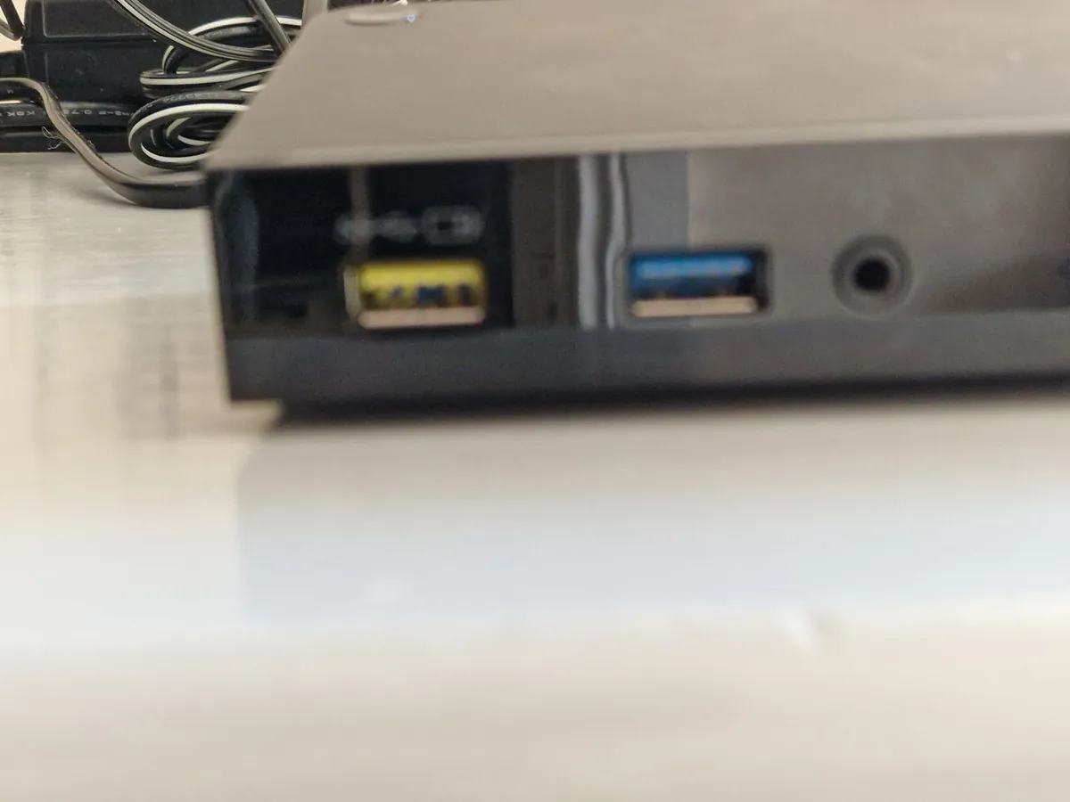 Lenovo Thinkpad OneLink+ DOCK, New Condition - Image 3