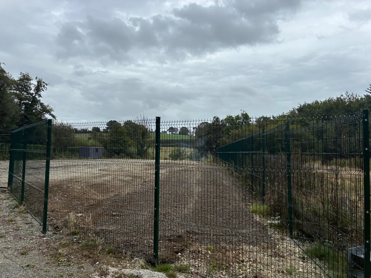 1 acre secure yard to rent Enniscorthy - Image 4