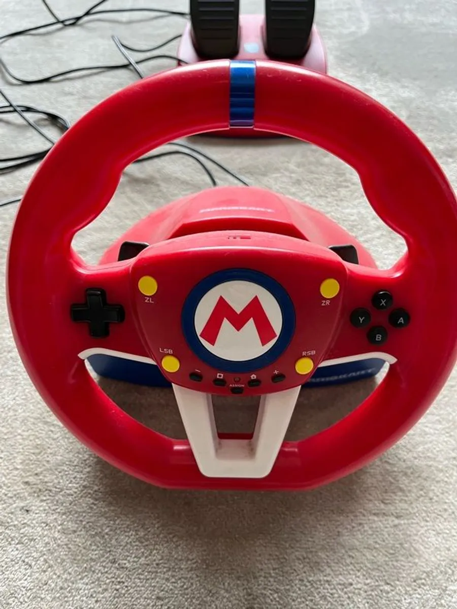 Mario Kart Racing Wheel Pro for Nintendo Switch - Image 1