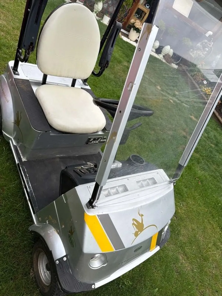 Golf Boogie - Image 2