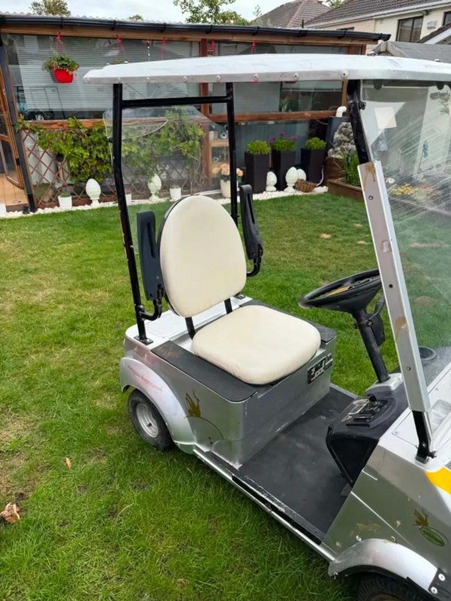 Golf Boogie - Image 3