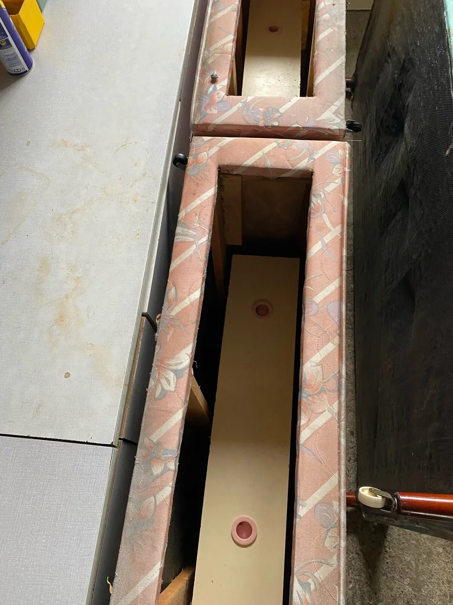 Single bed Frame *FREE! - Image 2