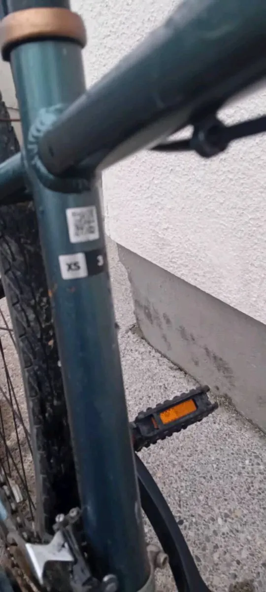 Small giant hybrid bike - Image 4