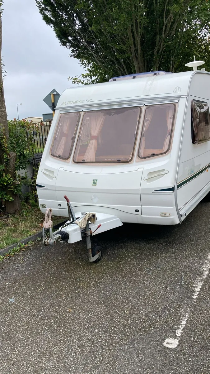 Abbey caravan 4/5 berth - Image 1