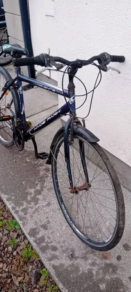 Hybrid bike - Image 3