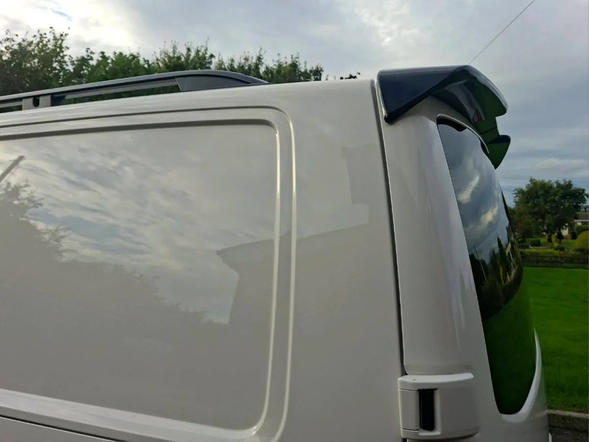 2018 VW Transporter Camper T6 - Image 4