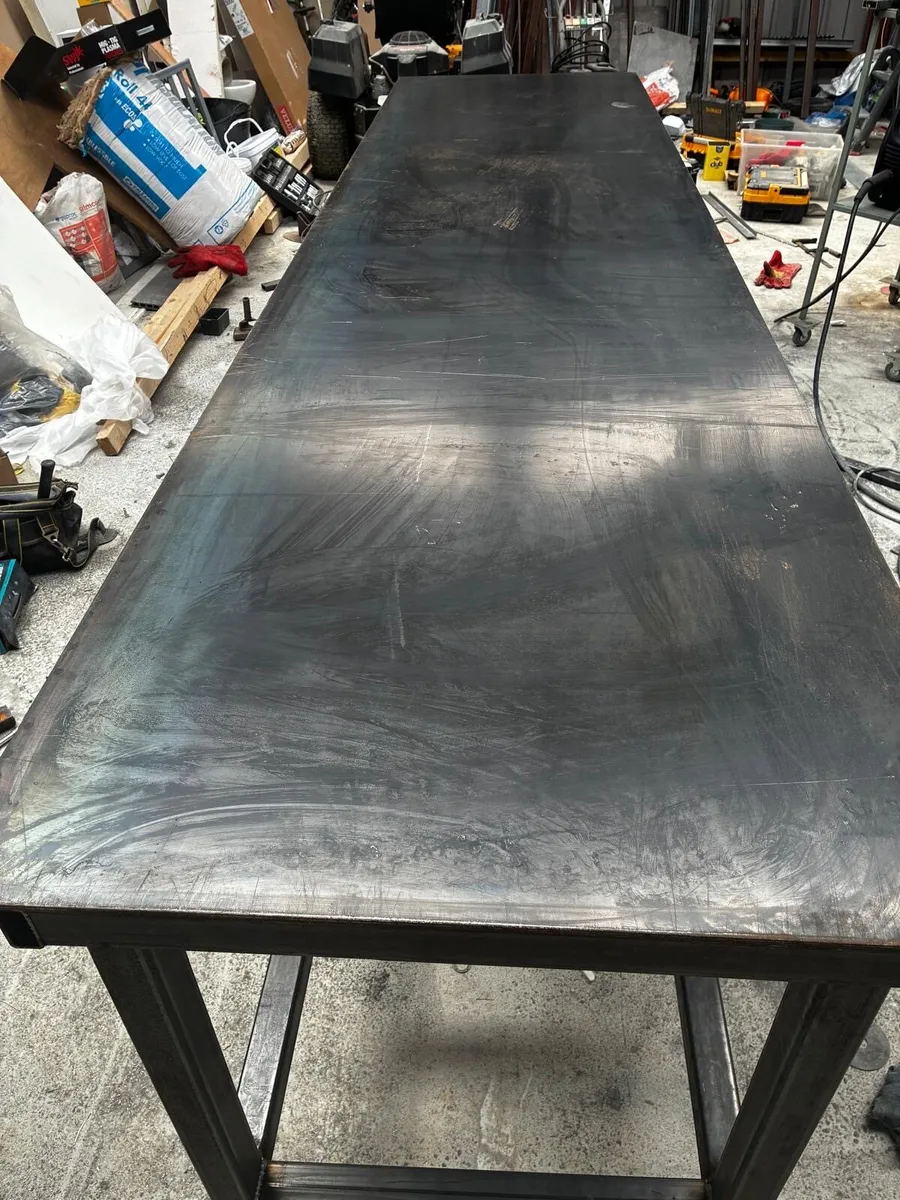 Steel work table - Image 1