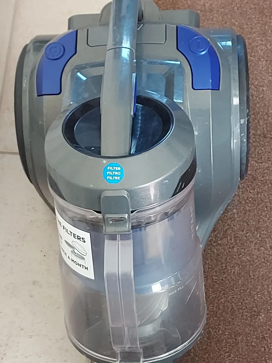 Russell Hobbs Model RHCV4101 Vacuum Cleaner - Image 4