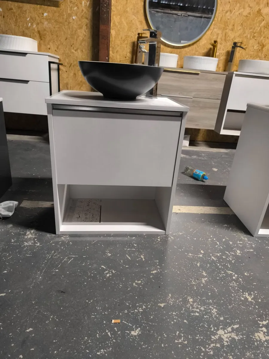 Vanity units - Image 3