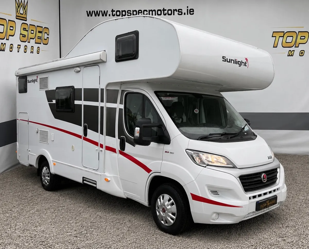 🚐 2019 SUNLIGHT A68 – ONLY 40,000 MILES – FULLY L - Image 1