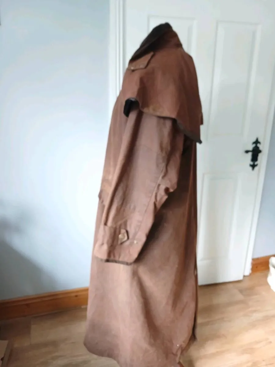 Toggi waxed long riding coat - Image 3