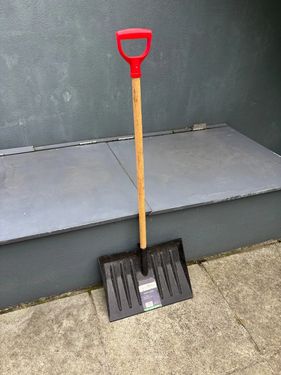 Snow shovel - Image 4
