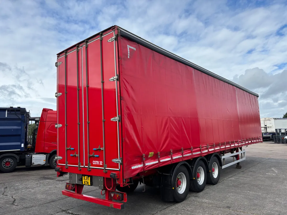 SDC Curtainside trailer 4.58 high ENXL curtains - Image 4